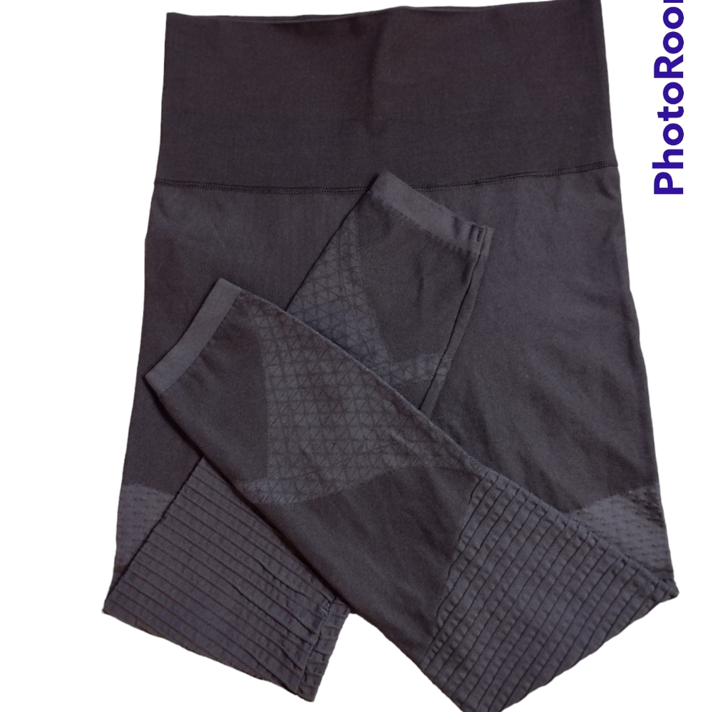 Spanx leggings size L